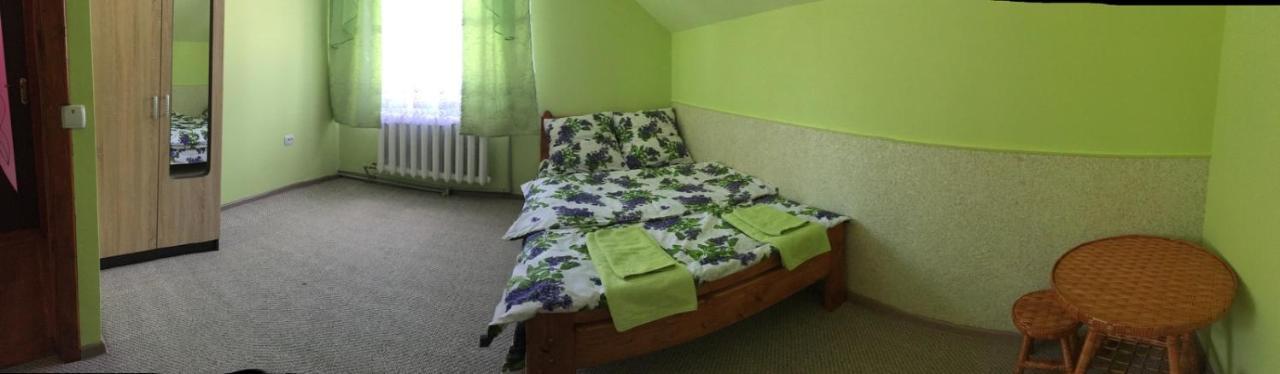 У Ондраша Apartamento Yasinya Exterior foto