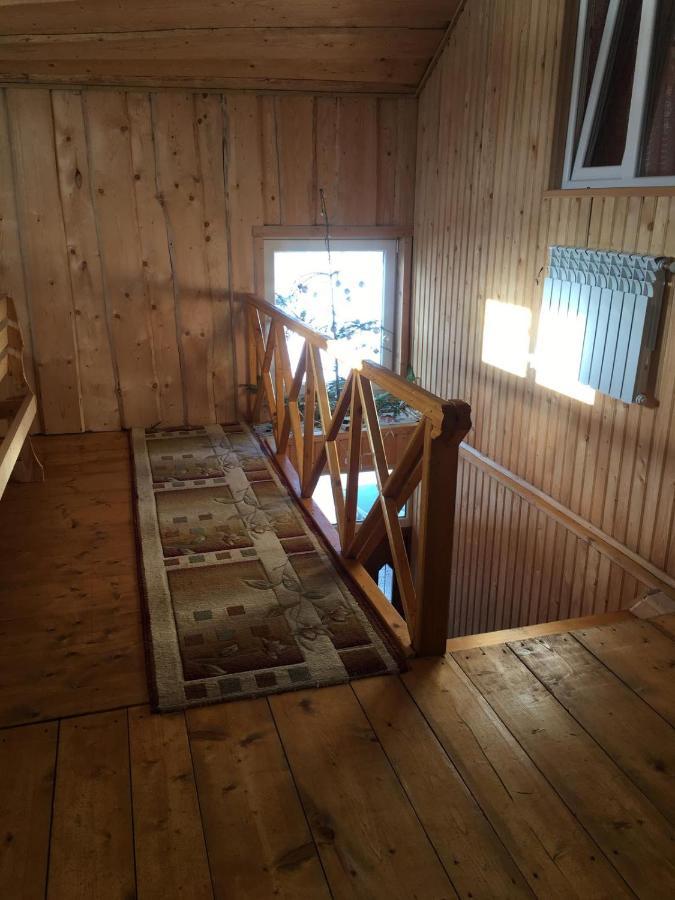 У Ондраша Apartamento Yasinya Exterior foto